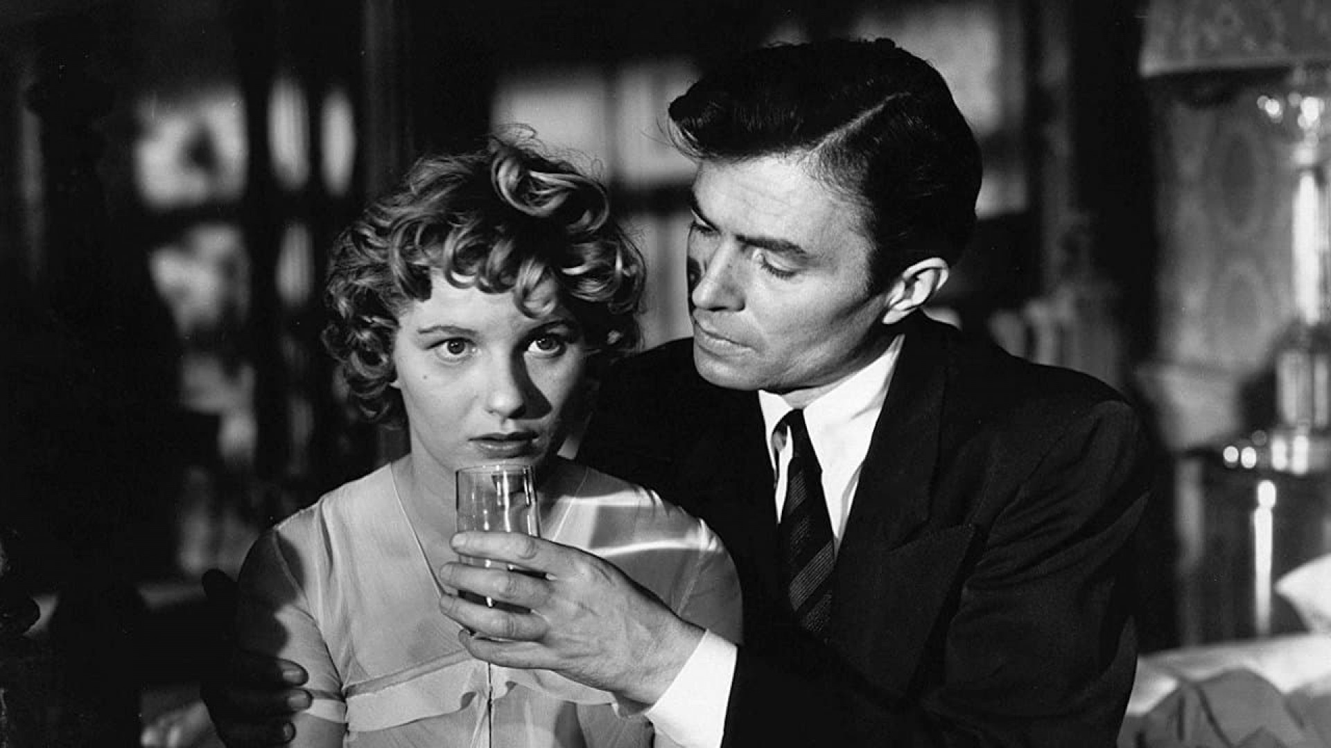 دانلود فیلم Caught 1949