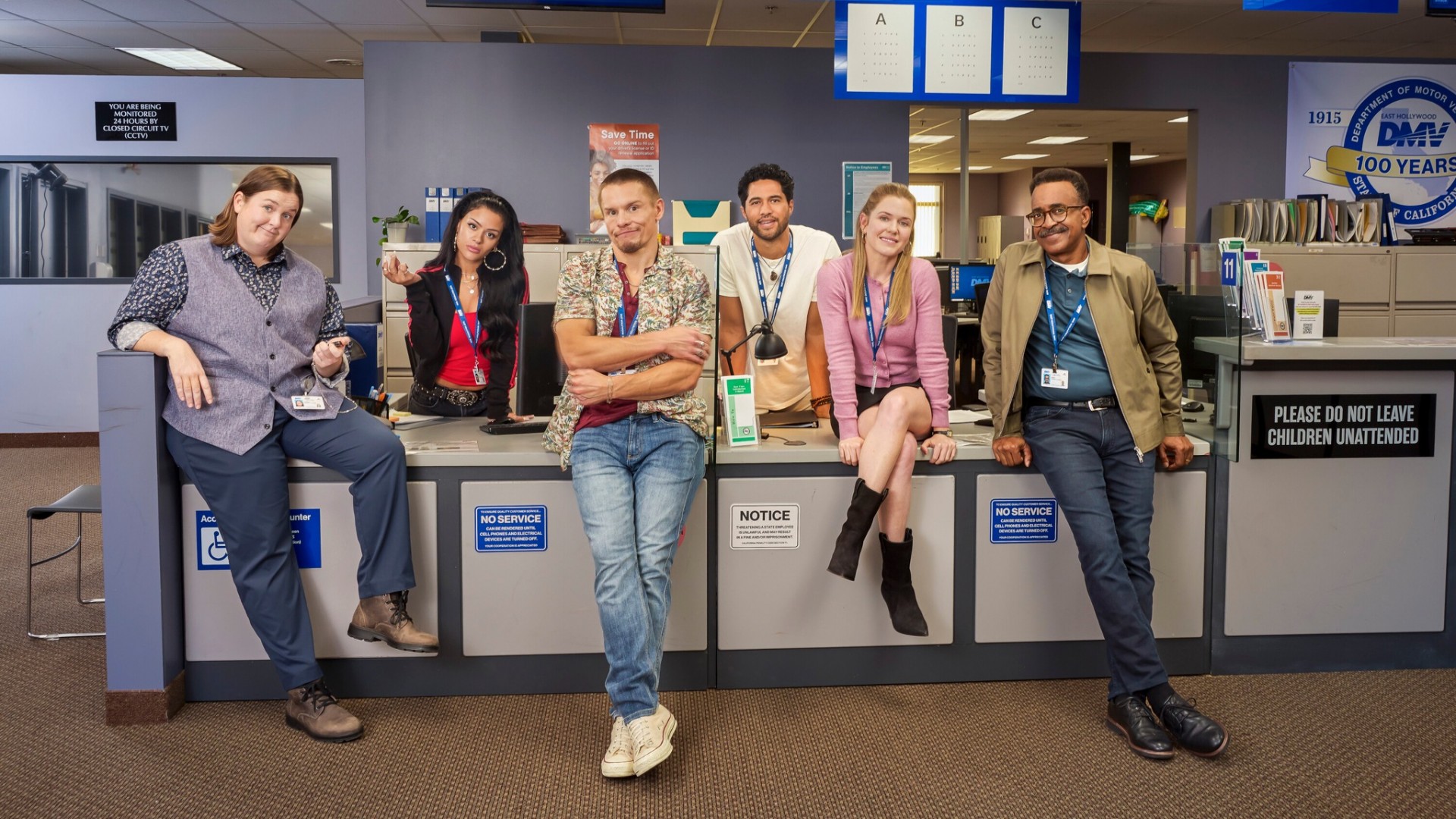 دانلود سریال DMV